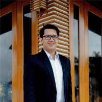 Galleros Robinson Employee Resnar James Reyes's profile photo