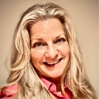 Agneta Simonsson Email