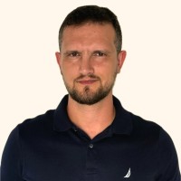 Gustavo Viero Email
