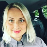 Louise Stephens Email