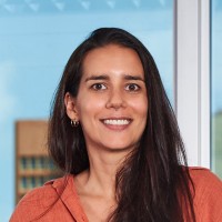 Paula Dias Email