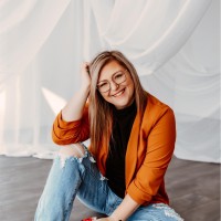 I-deal Optics Employee Kelsey Smith's profile photo