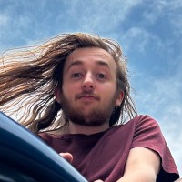 Dotcom Computers Inc. Employee Tyler Courtemanche's profile photo