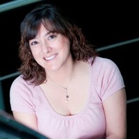 Laura Nicolosi Email & Phone Number