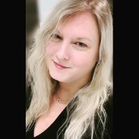 Emma Hunter Email