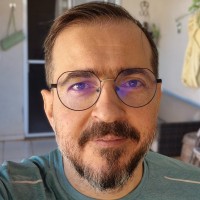 Rodrigo Soares Email
