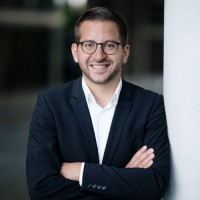 Marian Bracht Email