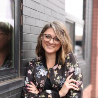 Decibel Media Employee Mae Mallace's profile photo