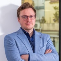 Ysios Capital Employee Thomas Harth's profile photo