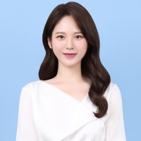 L'Oréal Employee Emily Li's profile photo