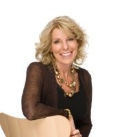 Associated Group Employee Laurie Resnick's profile photo
