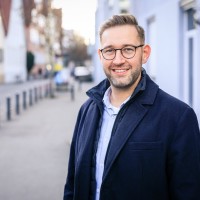 Marcel Konrad Email