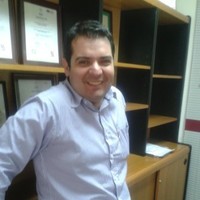 Victor Muñoz Madariaga Email