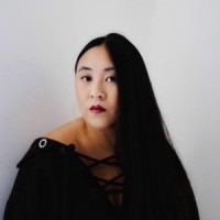Đặc Biệt Employee Julie Tran's profile photo