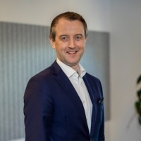 Simen Wefald Email