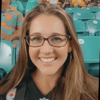 VAMAC Inc. Employee Emily Perry's profile photo