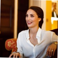 Acasta Partners Employee Clare Dyer's profile photo