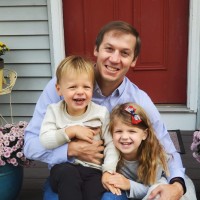 Email e telefono di Travis Finch