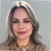 Fernanda Ferrari Email