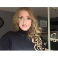 Old Navy Employee Chloe Hand's profile photo