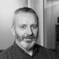 Rögnvaldur Einarsson Email