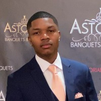 Davyon Wallace Email & Phone Number