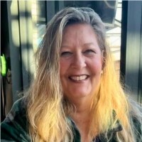 Kellie Mane Email & Phone Number