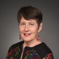 Lyn McCright Email