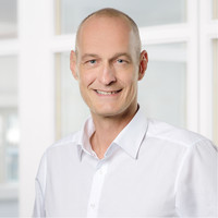 Karl Salzer Email