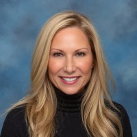 Universal Hotel Supply Employee Lynn Gray's profile photo