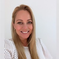 Daniela Stapleton Email