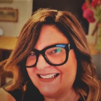 Mindy Fox Email & Phone Number