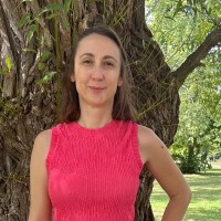 Vincenza Rowe Email & Phone Number