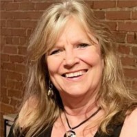 James B. Nutter & Company Employee Karen Perkins's profile photo