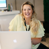Alexis Wayne Email & Phone Number