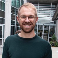 Kasper Warberg Email