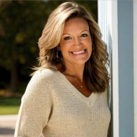 ZRS Management Employee Lauren Benoit's profile photo