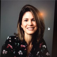 Shell Employee Ana Beatriz Souza's profile photo
