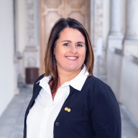 Silke Fischer Email