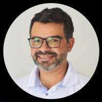 Oswaldo Santos Email