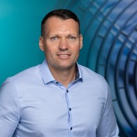 Alexander Gütlich Email