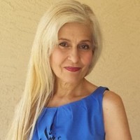 Vivian Hyzdu Email & Phone Number