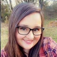 Kandice M. Email