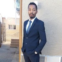 Schoolio.co Employee Rhandall Urib's profile photo