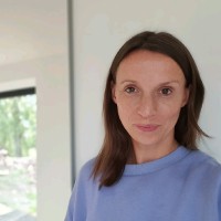Kristina Jonk Email