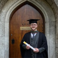 chk Employee Ian Collins's profile photo