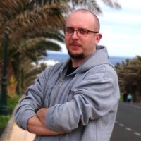 Marek Wróbel Email