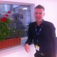 Resonance Distribution Employee Claudiu Acsinia's profile photo