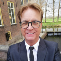 André Van Dijk Email