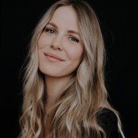 Rosie Reitze Email & Phone Number